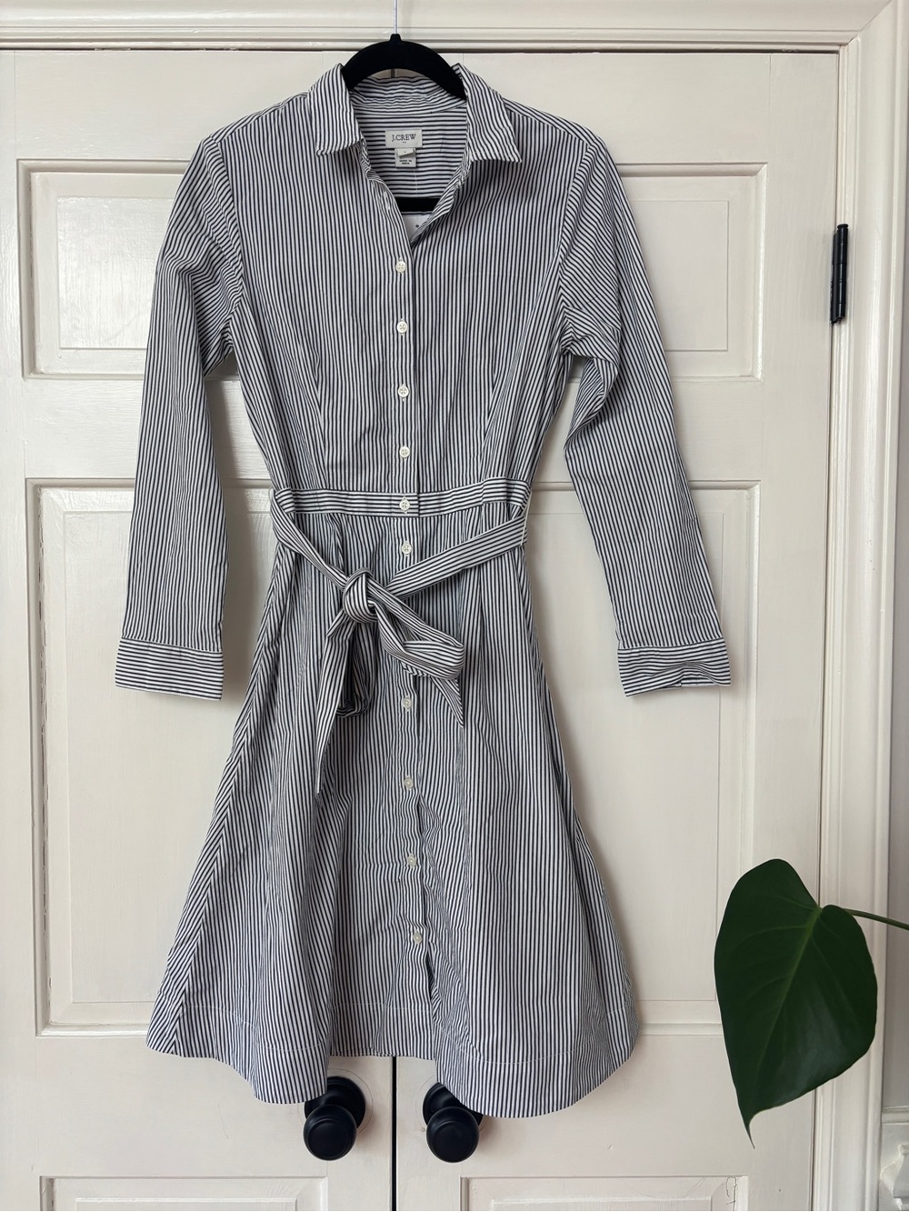 NEW J. Crew Striped Button Up Front Shirtdress Belt Waist Tie Navy White Size 4 - Picture 2 of 14